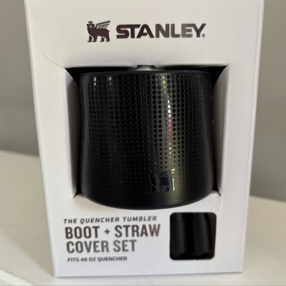 Stanley Black Boot and Straw Cover Set